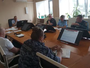 12 августа  в администрации округа состоялось плановое заседание антитеррористической комиссии